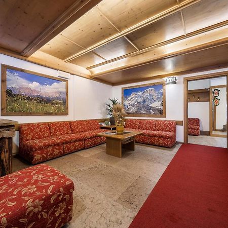 Hotel Olimpia Cortina d'Ampezzo Ngoại thất bức ảnh