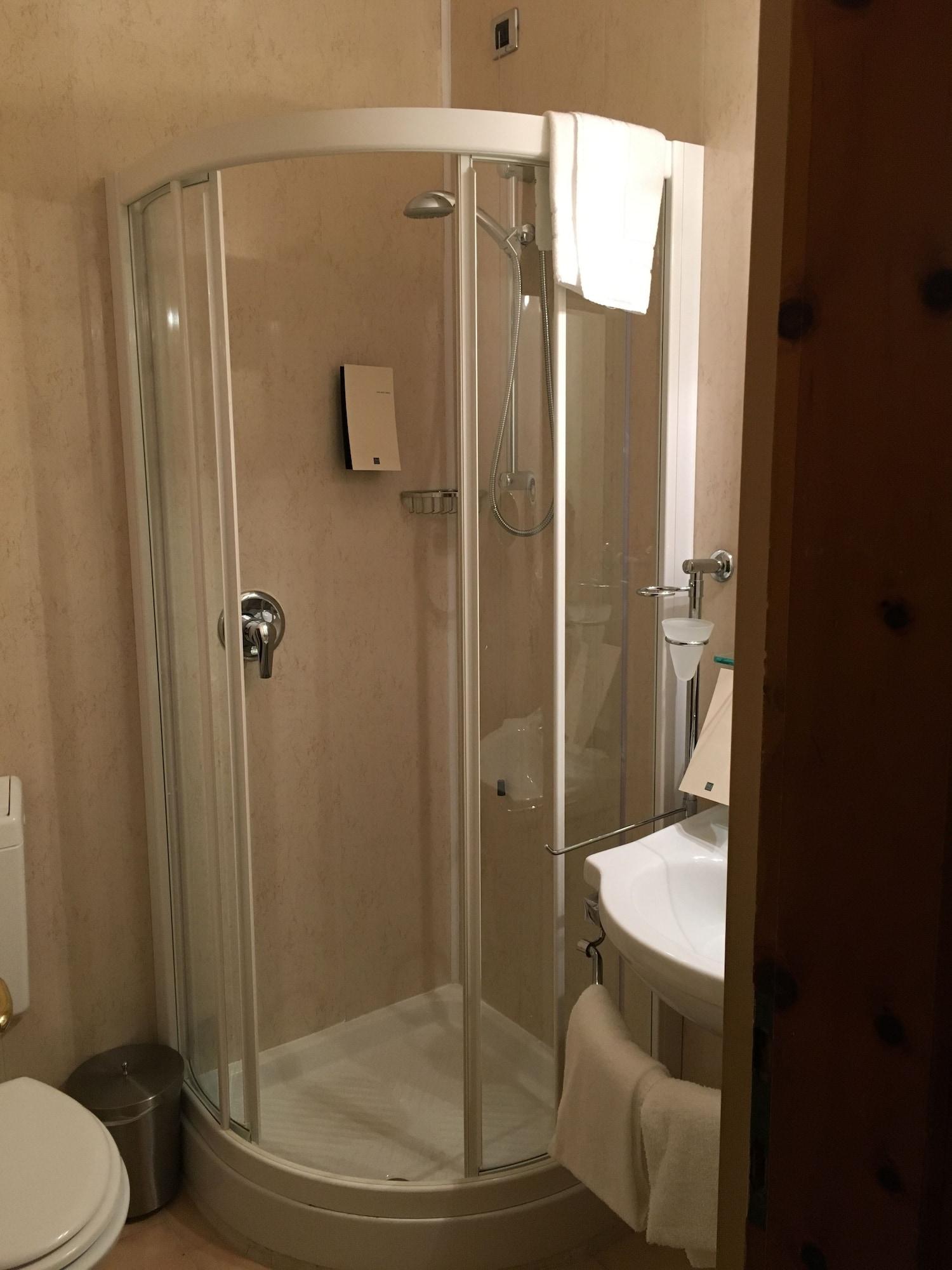 Hotel Olimpia Cortina d'Ampezzo Ngoại thất bức ảnh