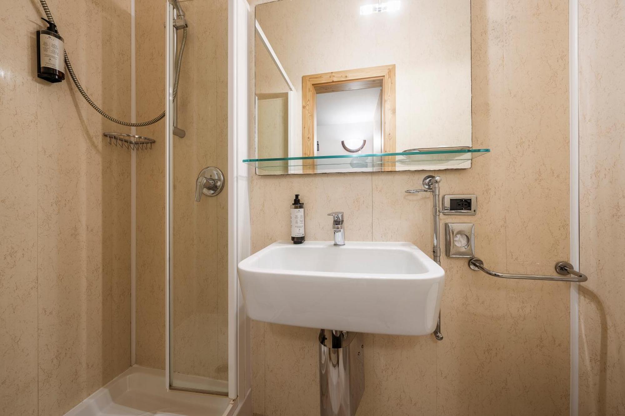 Hotel Olimpia Cortina d'Ampezzo Ngoại thất bức ảnh