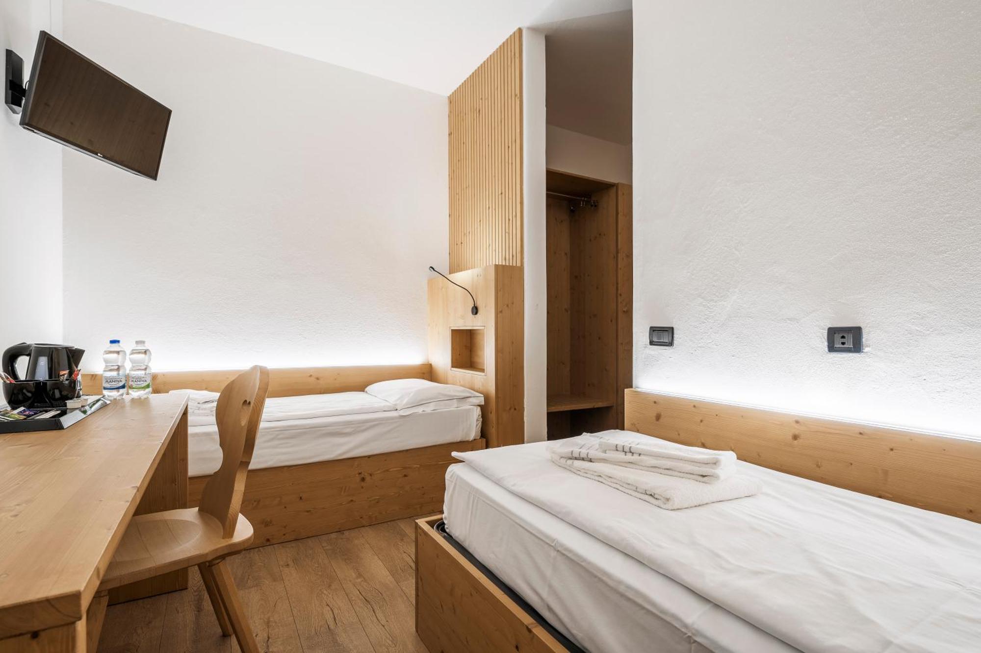Hotel Olimpia Cortina d'Ampezzo Ngoại thất bức ảnh