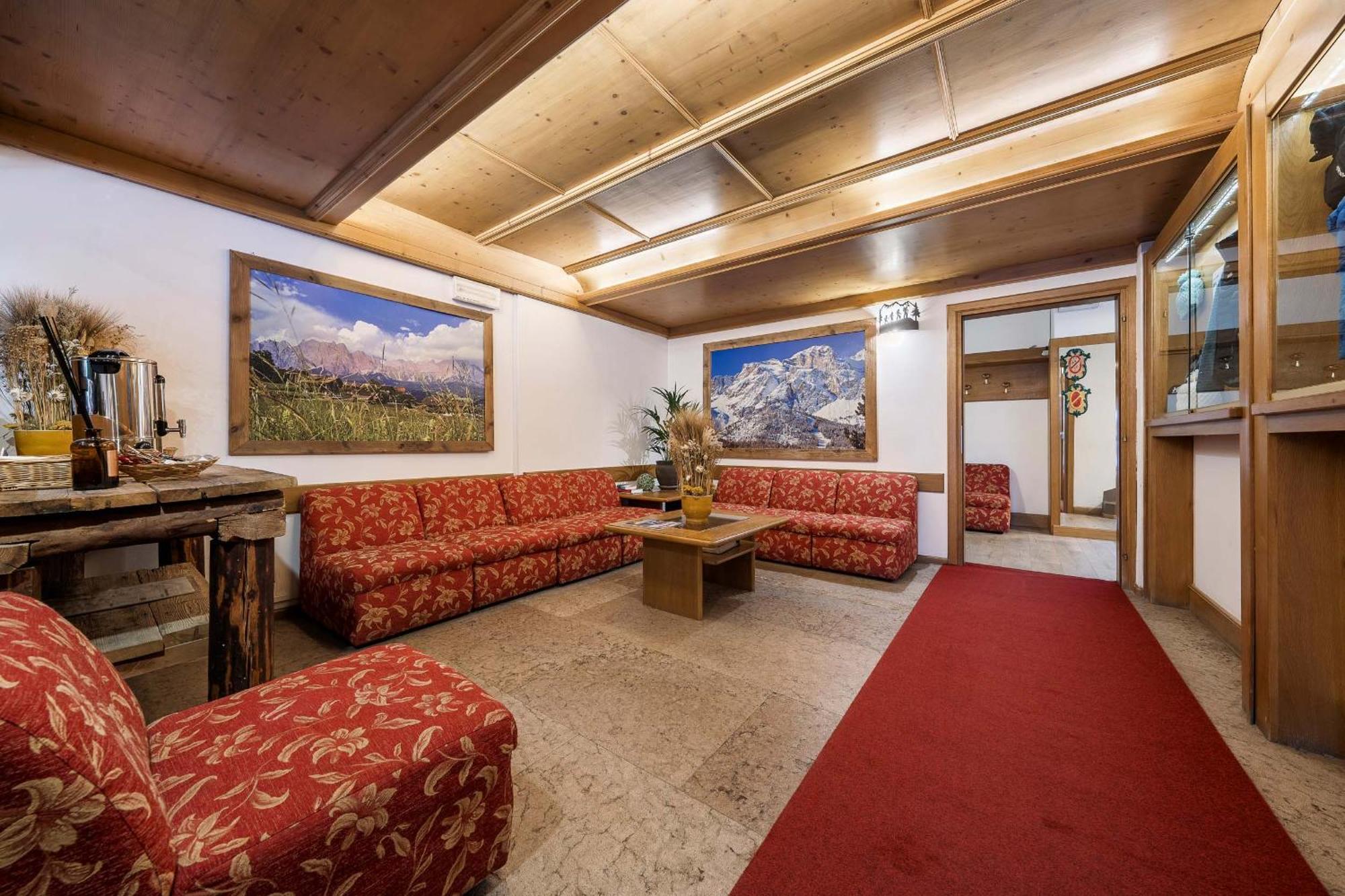 Hotel Olimpia Cortina d'Ampezzo Ngoại thất bức ảnh