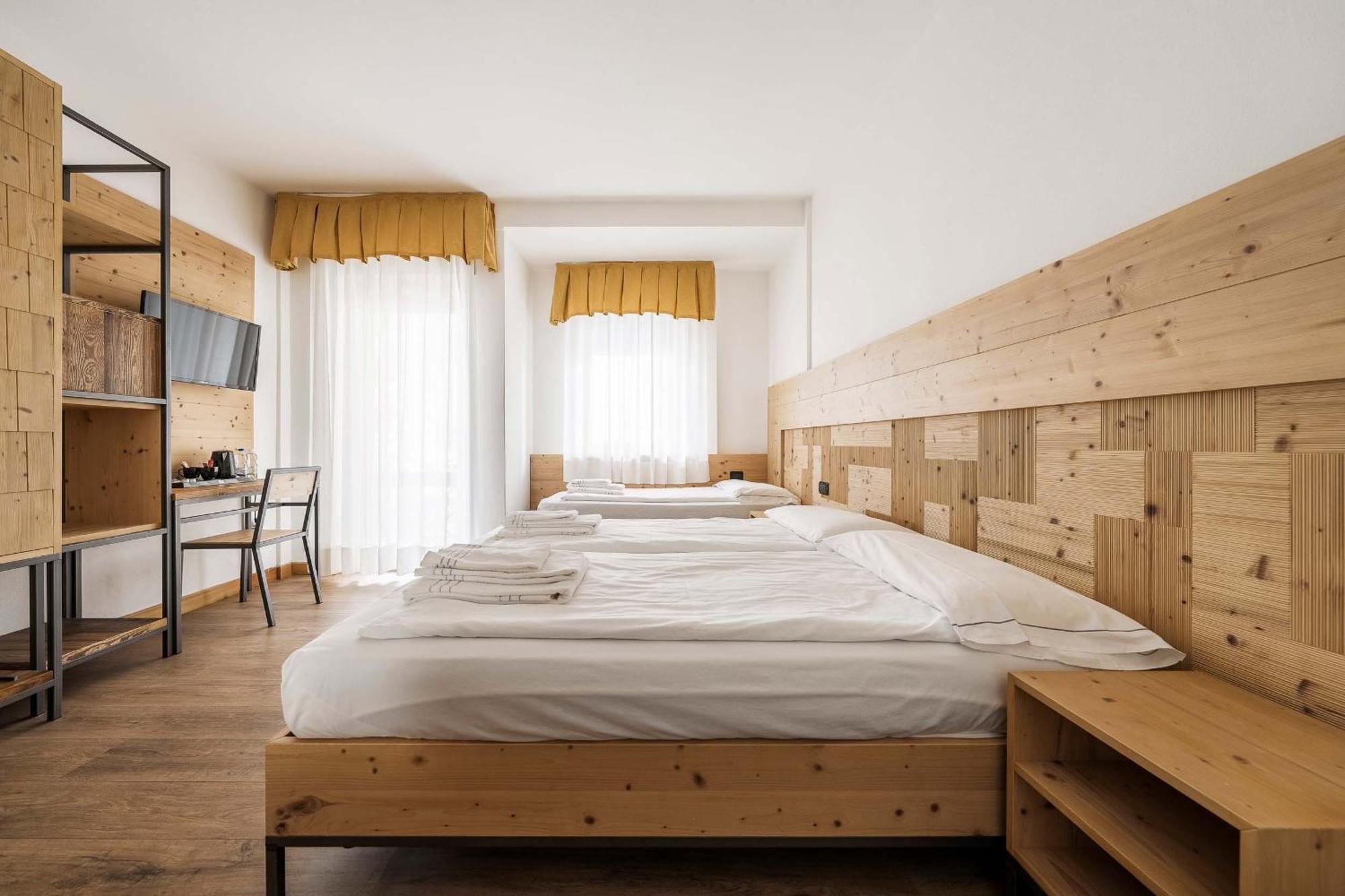 Hotel Olimpia Cortina d'Ampezzo Ngoại thất bức ảnh