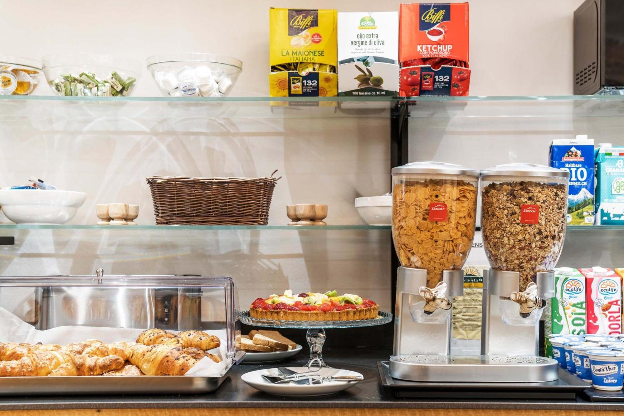 Hotel Olimpia Cortina d'Ampezzo Ngoại thất bức ảnh