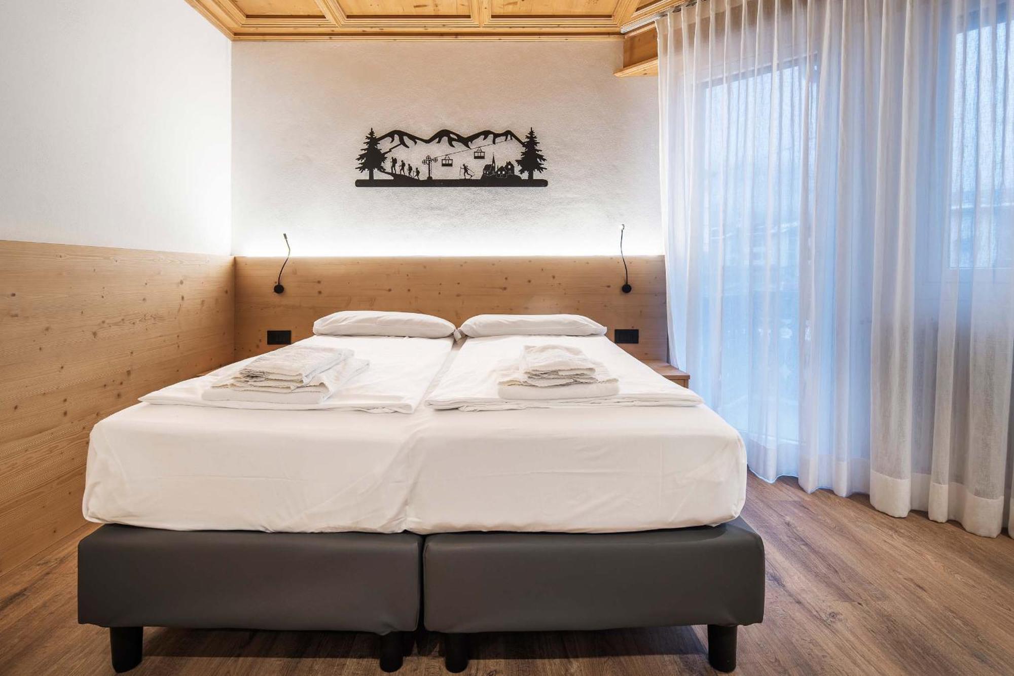 Hotel Olimpia Cortina d'Ampezzo Ngoại thất bức ảnh